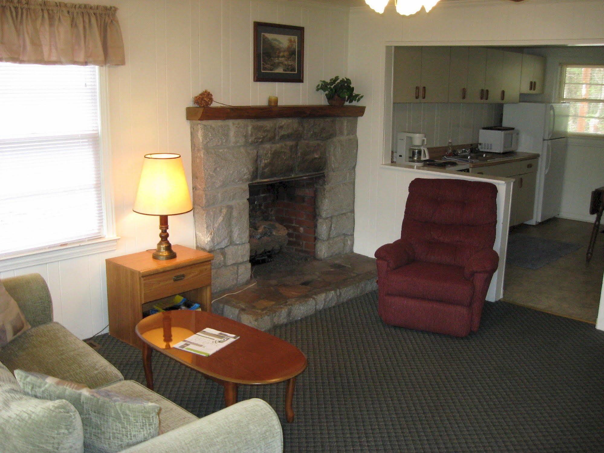 Mill House Lodge Flat Rock Eksteriør bilde